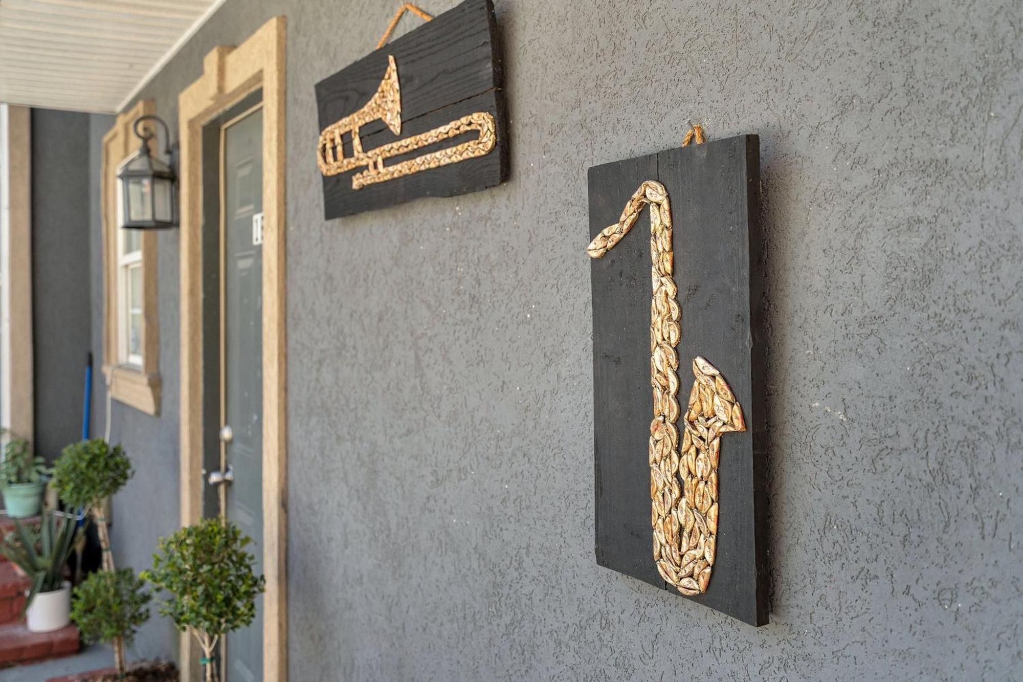 Hotel Sleeps 24-spacious Near Fq W Pool *